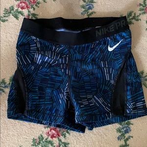 Woman’s Nike spandex
